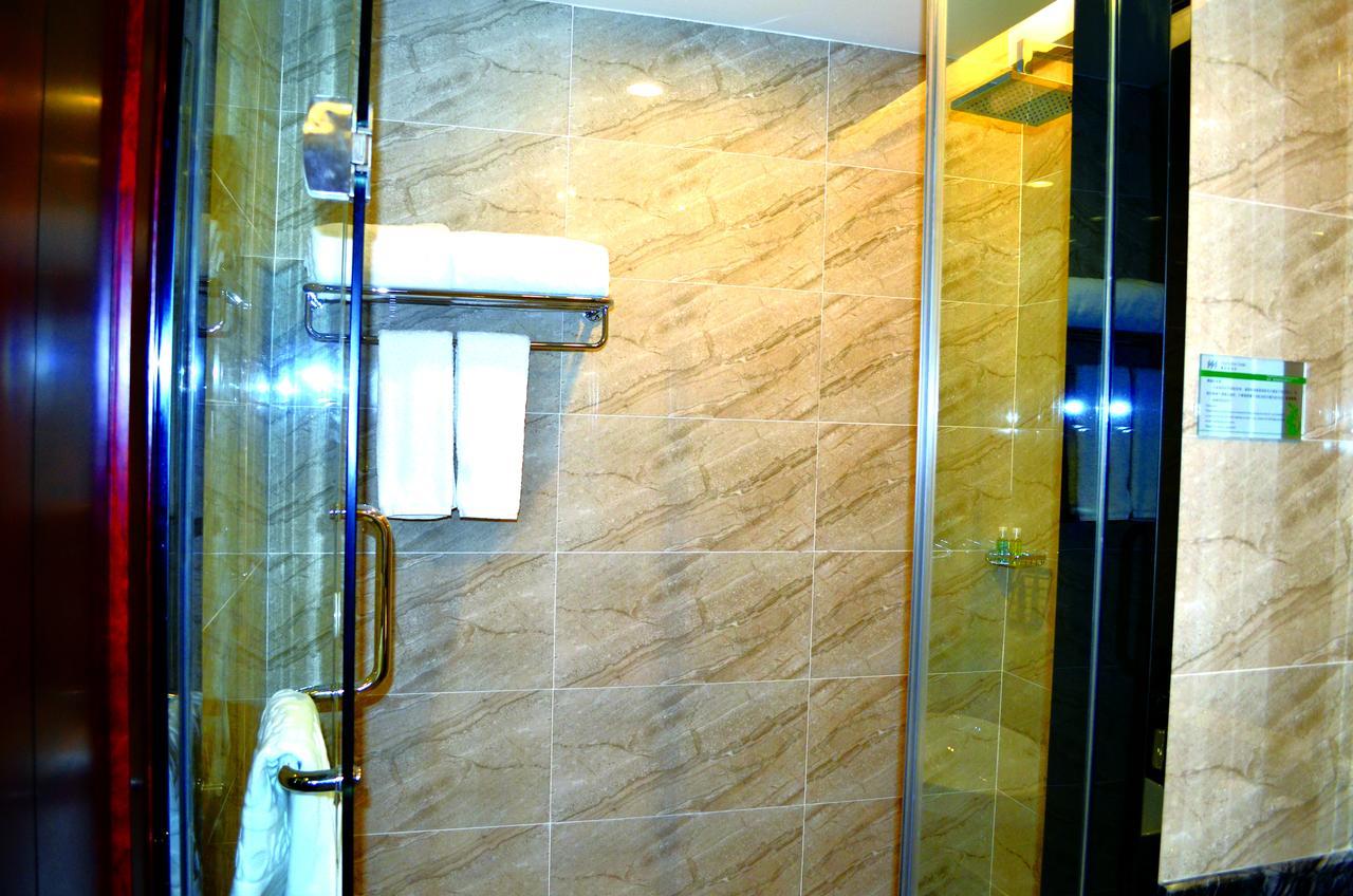 Manhatton Hotel Zhuhai Exterior foto