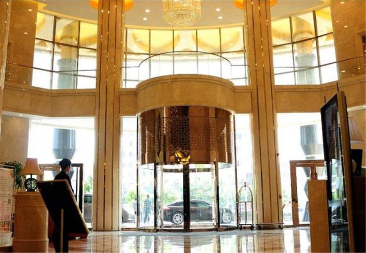 Manhatton Hotel Zhuhai Exterior foto