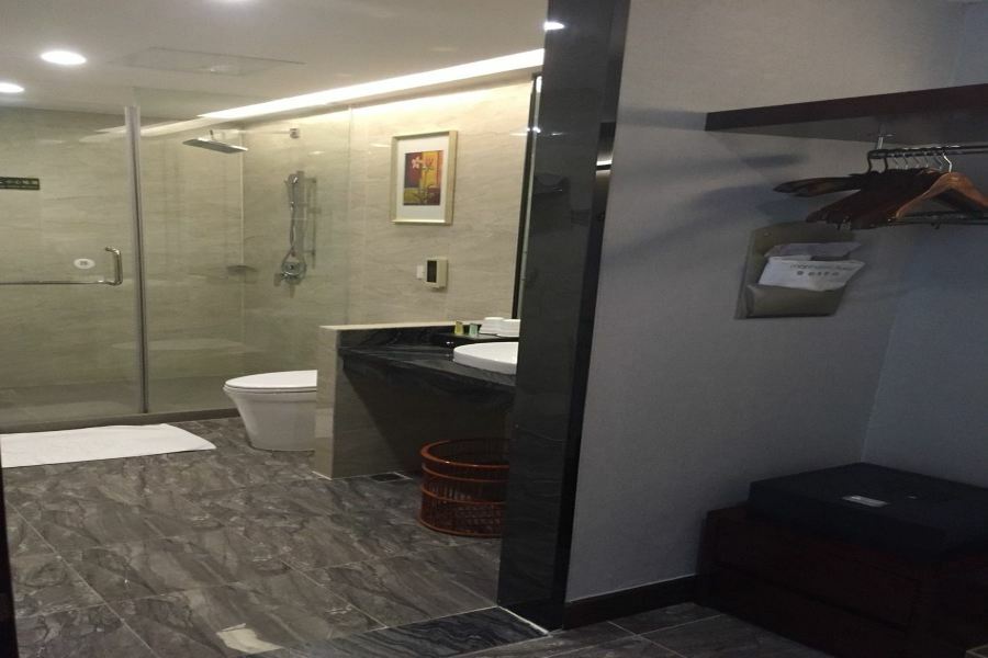 Manhatton Hotel Zhuhai Exterior foto