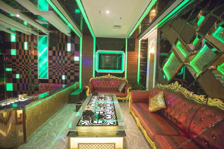 Manhatton Hotel Zhuhai Exterior foto